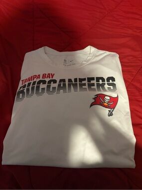 Nike White Tampa Bay Buccaneers Graphic Tee with Red Logo